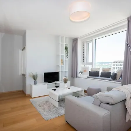 Apartment 28th Floor Luxury Skyline 1bdrm - Downtown Center