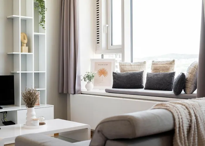 Luxury 1bdrm On The 28th Floor