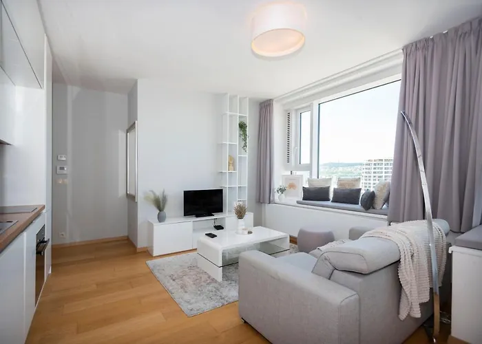 Luxury 1bdrm On The 28th Floor * Bratislava