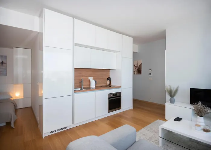 Luxury 1bdrm On The 28th Floor Bratislava