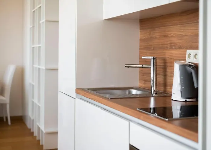 Luxury 1bdrm On The 28th Floor * 布拉迪斯拉发