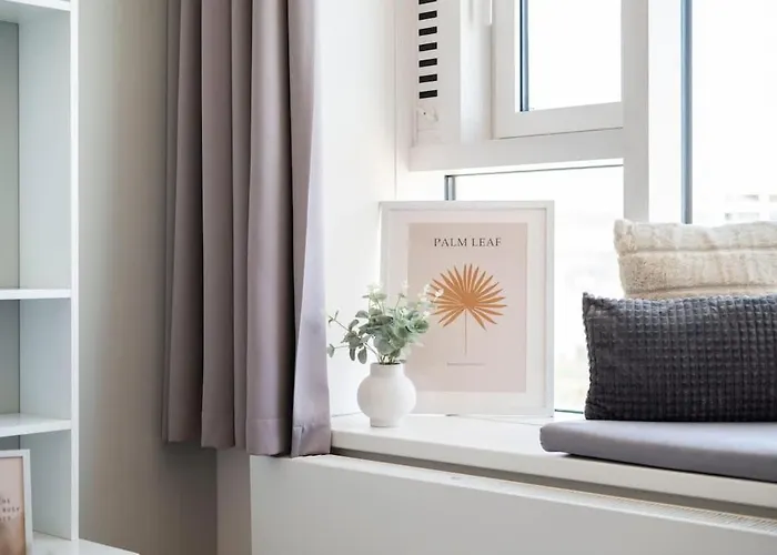 Luxury 1bdrm On The 28th Floor Apartment Pressburg