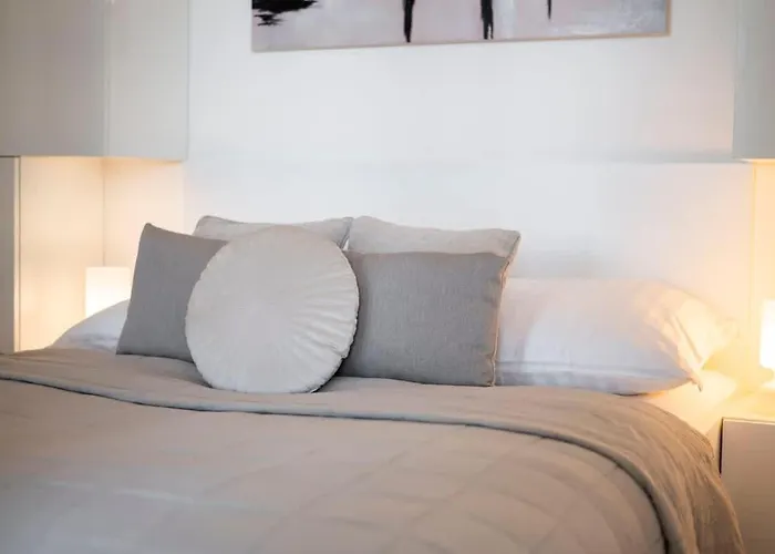 Luxury 1bdrm On The 28th Floor 布拉迪斯拉发