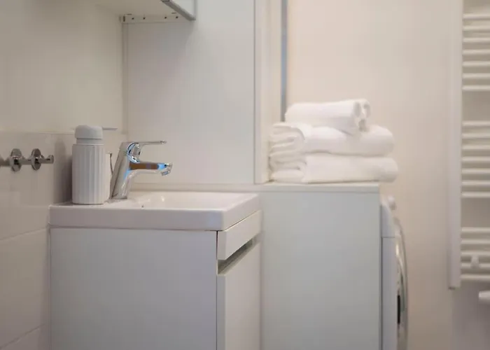 Luxury 1bdrm On The 28th Floor Pressburg