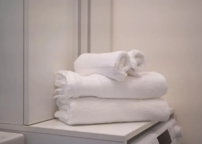 Apartment Luxury 1bdrm On The 28th Floor Pressburg