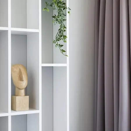 Luxury 1bdrm On The 28th Floor شقة