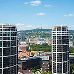 28th Floor Luxury Skyline 1bdrm - Downtown Center ברטיסלאבה